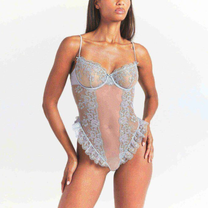 EMBROIDERED LINGERIE UNLINED CROTCHLESS TEDDY