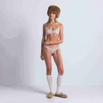 FITS EVERYBODY LACE SCOOP BRALETTE