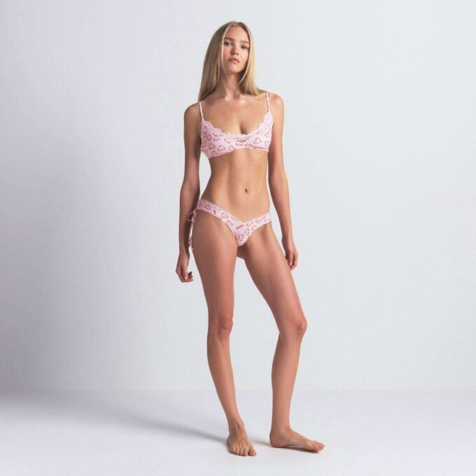 FITS EVERYBODY LACE SCOOP BRALETTE