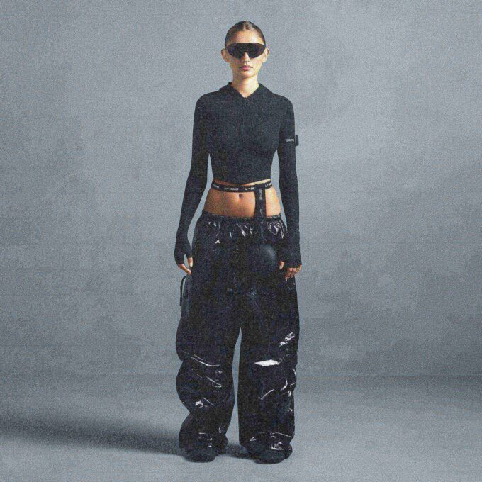 NikeSKIMS ACCESSORIES SHINY NYLON CARGO PANT