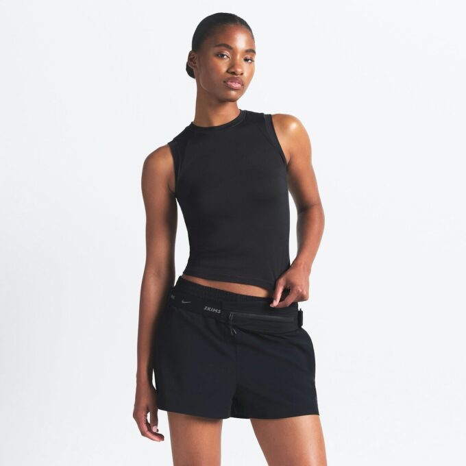 NikeSKIMS AIRY MUSCLE TEE