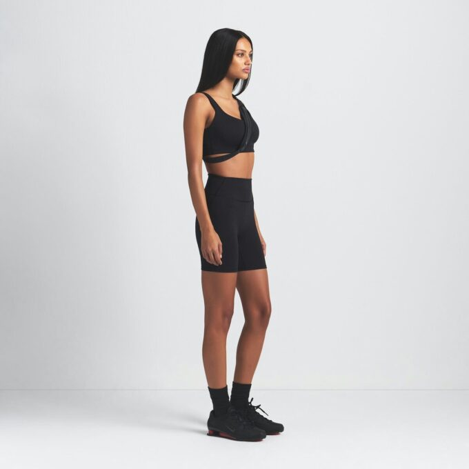 NikeSKIMS MATTE 5″ BIKER SHORT