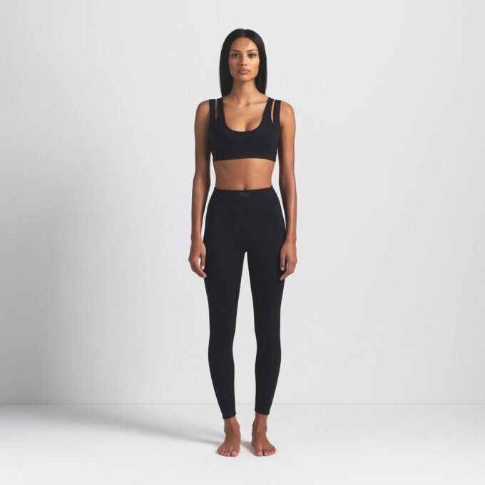 NikeSKIMS MATTE V-LINE 26″ LEGGING
