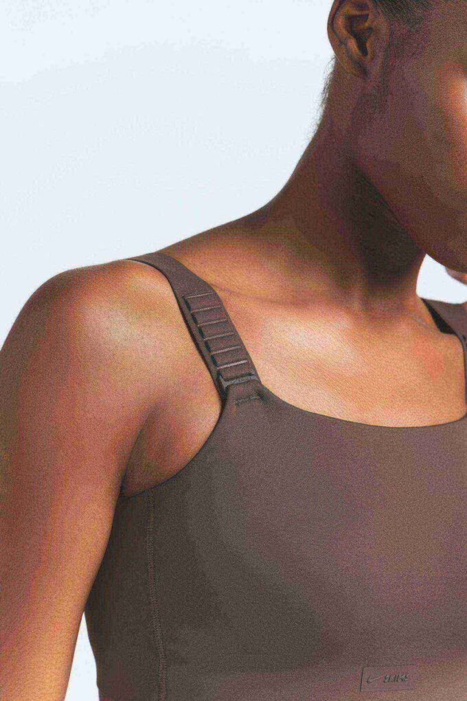 NikeSKIMS MATTE WIDE STRAP BRA