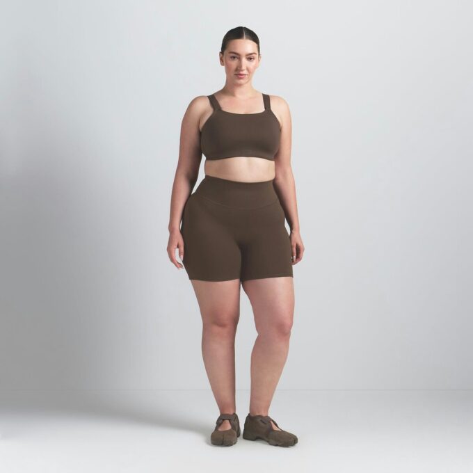 NikeSKIMS MATTE WIDE STRAP BRA