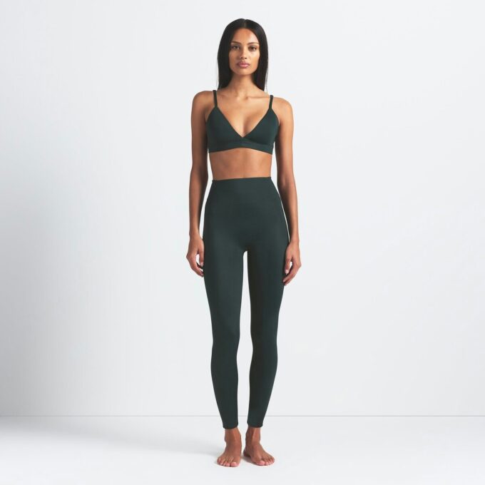 NikeSKIMS SHINE BONDED WAIST 26″ LEGGING