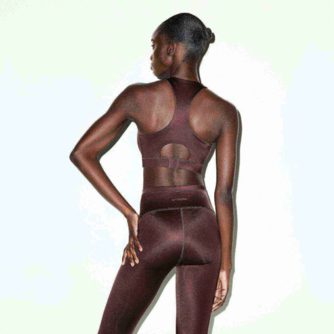 NikeSKIMS SHINE DRAWCORD CROP 17″ LEGGING