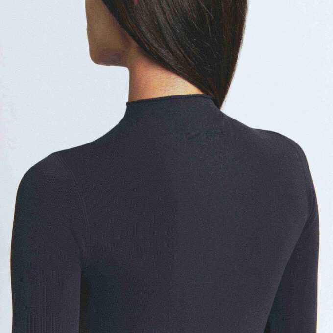 NikeSKIMS VINTAGE SEAMLESS MOCK NECK CROP TOP