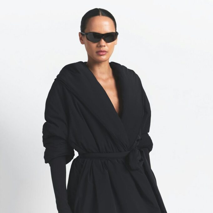 NikeSKIMS WOVEN NYLON WRAP COAT