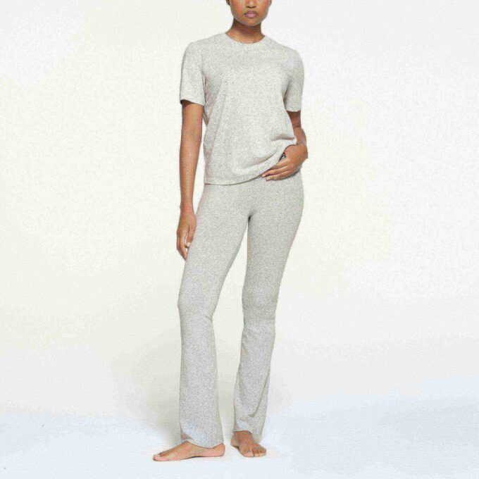 RELAXED TEES T-SHIRT