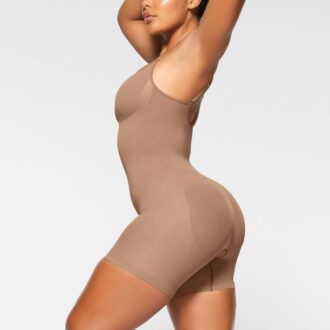 SEAMLESS SCULPT MID THIGH BODYSUIT