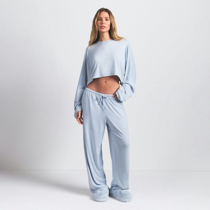 SKIMS SLEEP CROPPED LONG SLEEVE AND PANT SET