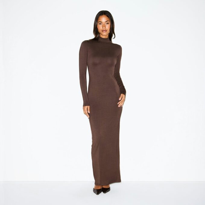 SMOOTH LAYERS TURTLENECK LONG DRESS