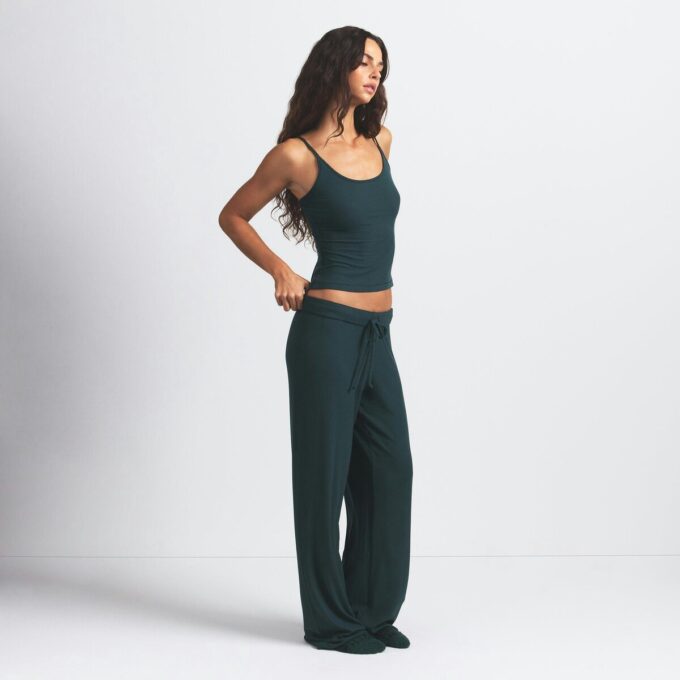 SOFT LOUNGE TANK SLEEP SET