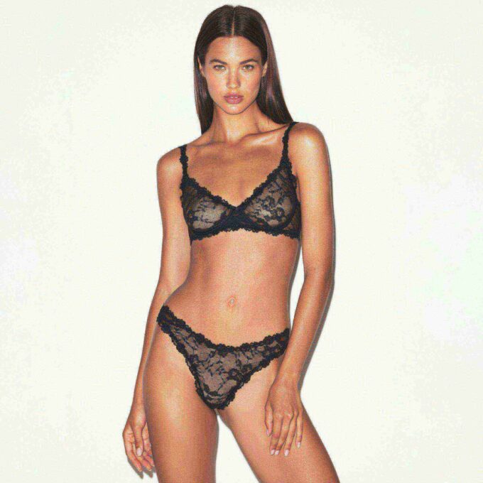 STRETCH LACE UNLINED DEMI BRA