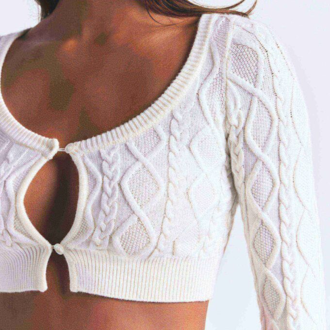 SWEATER KNIT CROPPED CARDIGAN