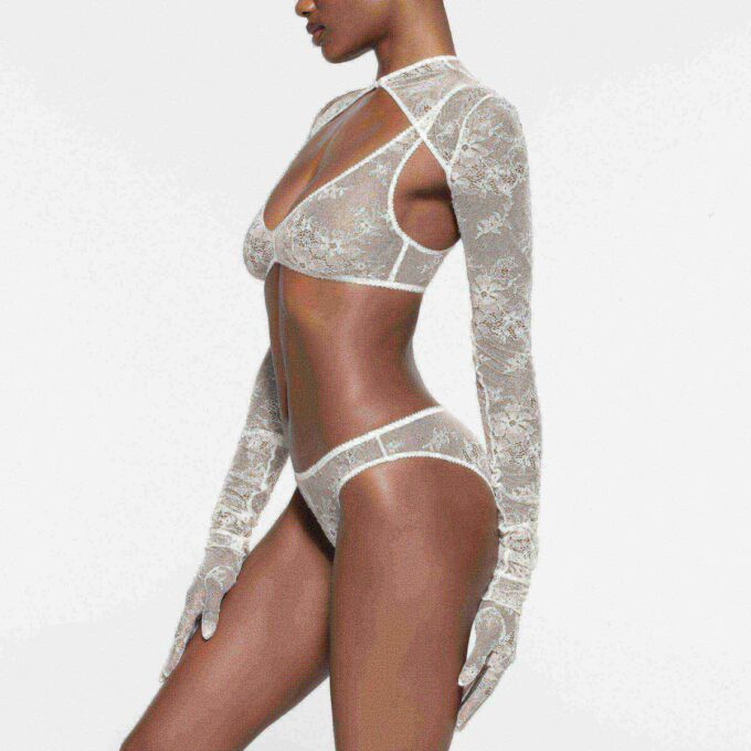 ULTRA FINE LACE GLOVES