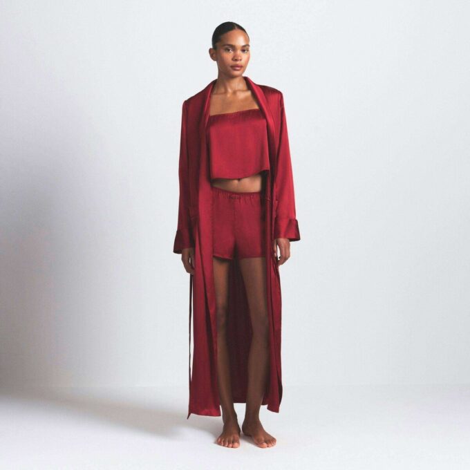 WOVEN SHINE LONG ROBE